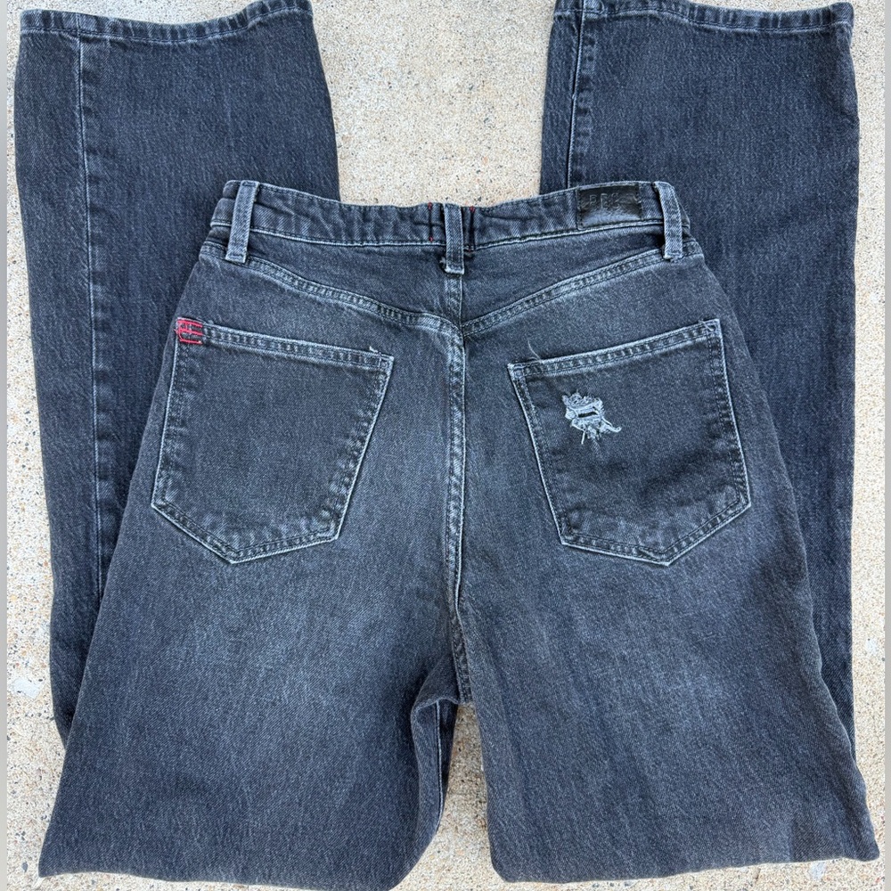 Black Wash Flare-Leg Jeans with Back Pocket Embroidery